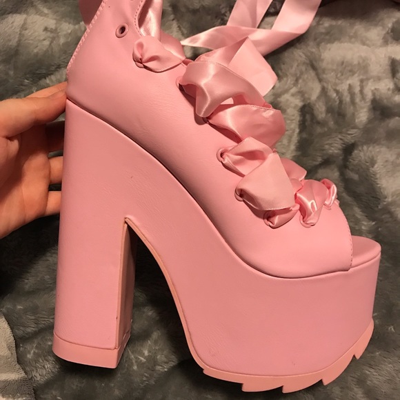 Dollskill Ballet Bea Platforms! - Picture 3 of 7